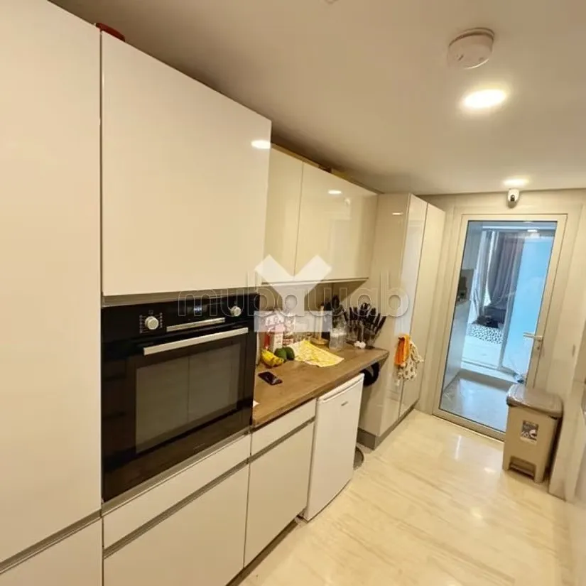 Appartement à Vendre de 181.0 m² à Casablanca, Casablanca Fi... - الدار البيضاء (2)