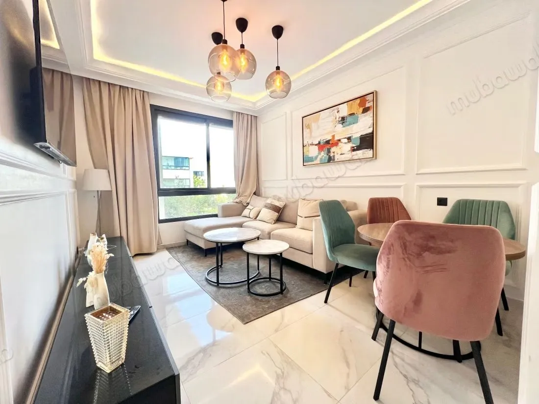 Élégance & confort – Bel appartement 3 ch meublé - الدار البيضاء (3)