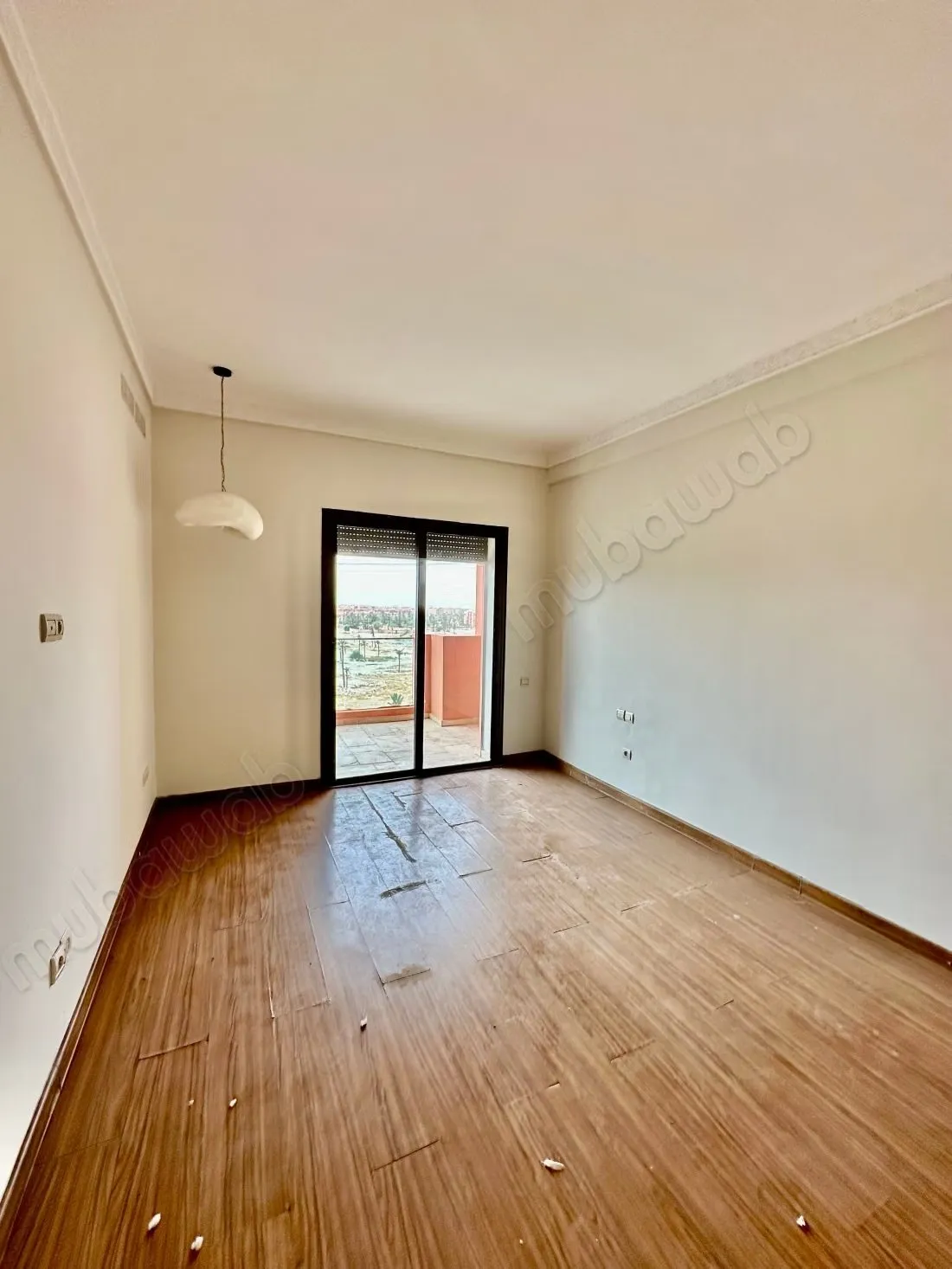 Vente jolie appartement vide à av abdelkrim El khatabi. 109... - مراكش (2)