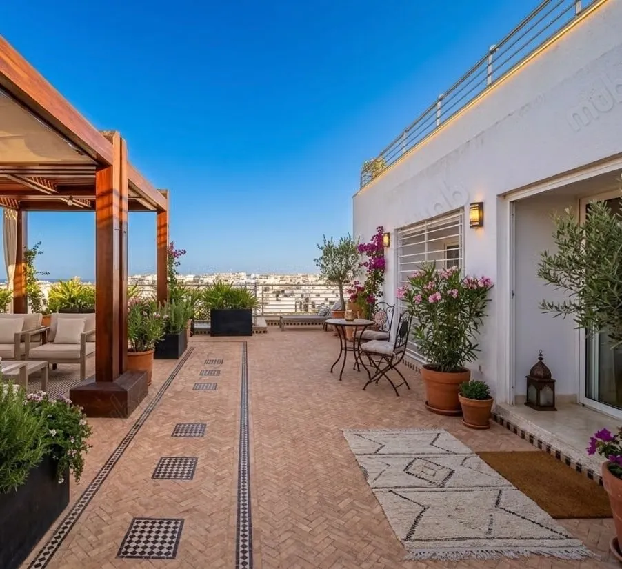 Penthouse à vendre à hay riad. 5 pièces. Avec ascenseur et t... - الرباط (2)