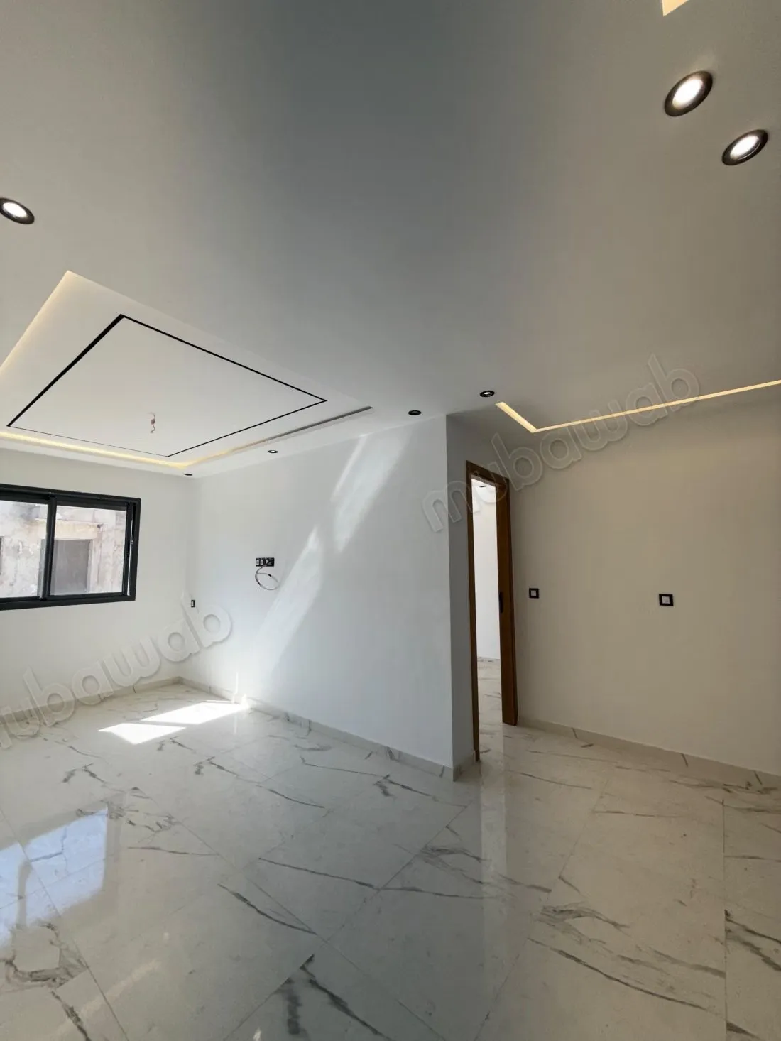 Bel appartement à vendre à Martil. 2 chambres. Grand balcon - مرتيل (3)