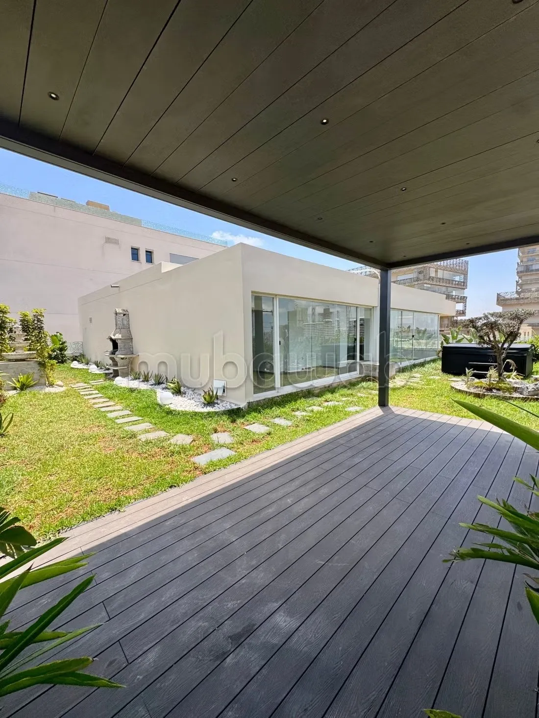 À Vendre – Penthouse Duplex d’Exception au CFC - الدار البيضاء (3)