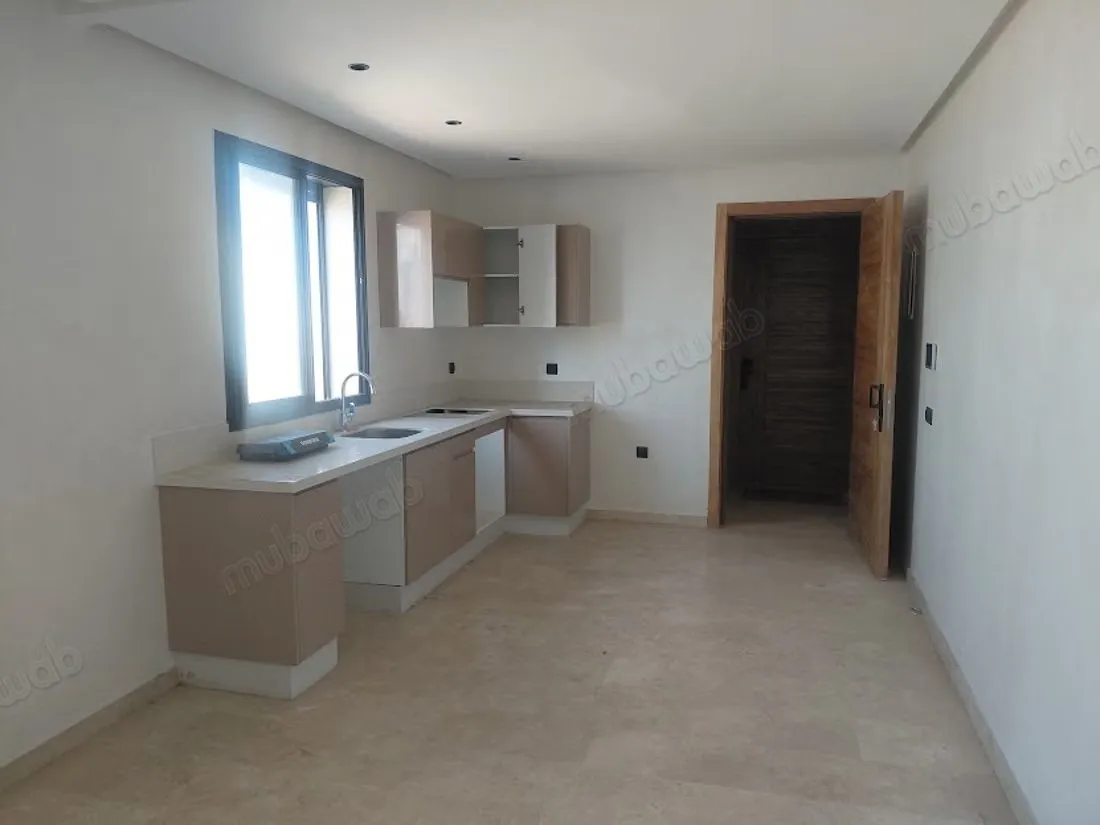 A vendre studios & local commerial casablanca - الدار البيضاء (2)