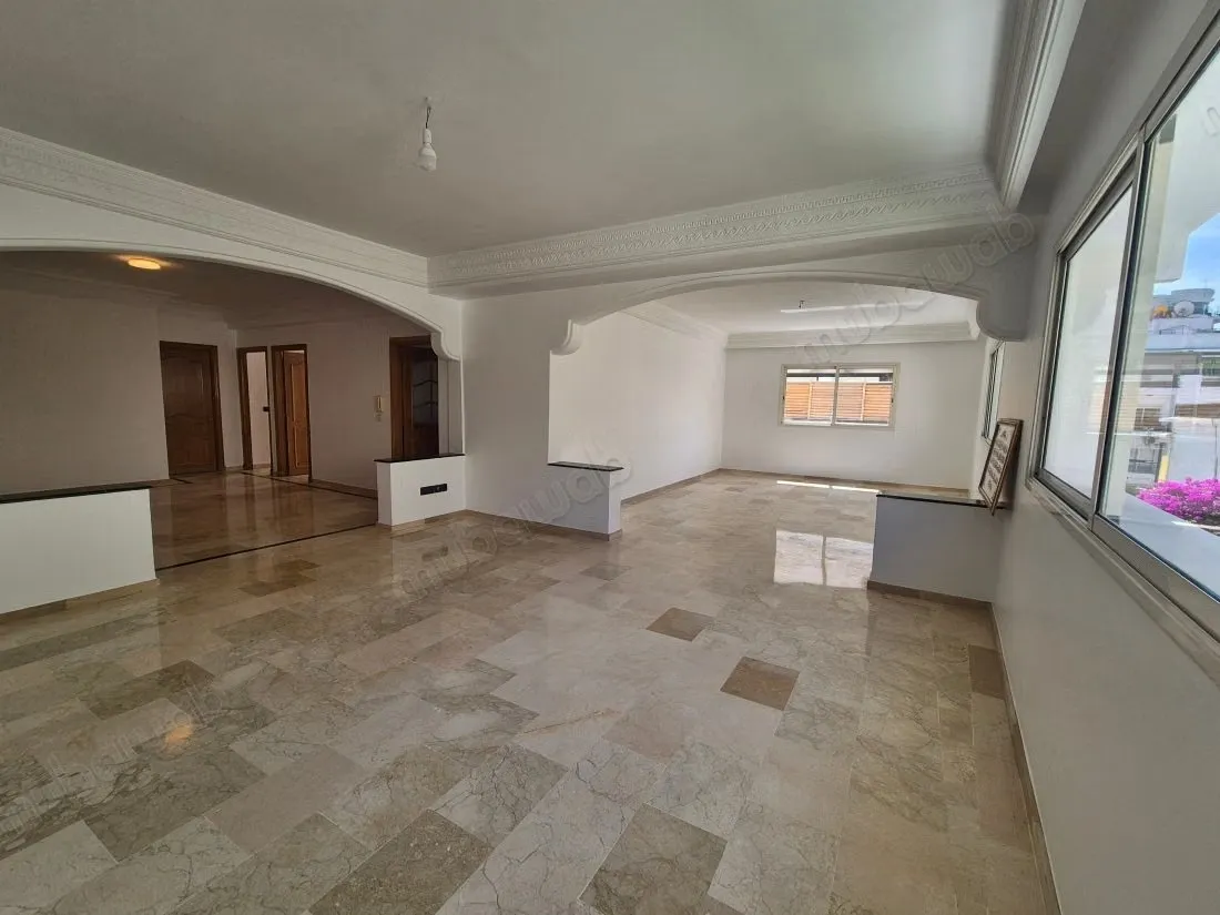 ​Gauthier: Élégant 168 m² très lumineux - الدار البيضاء