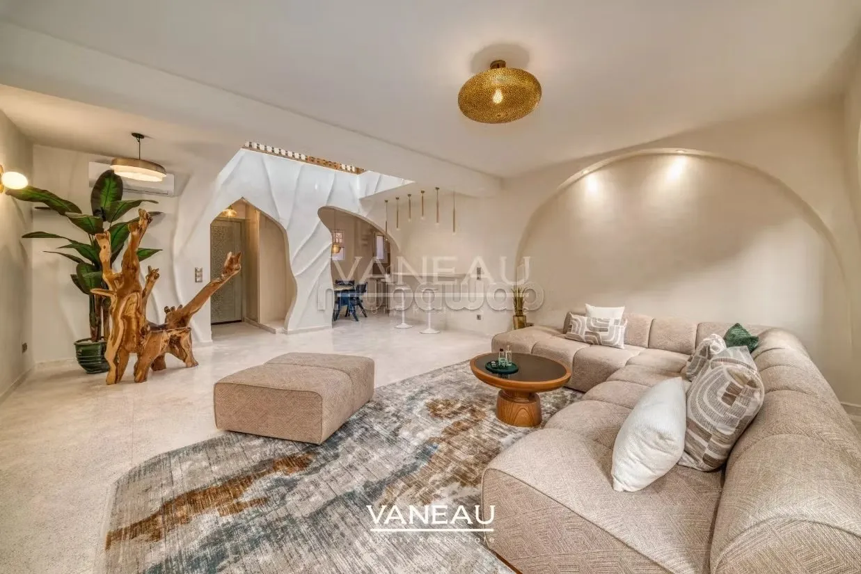 Triplex Neuf aux portes de la Medina - مراكش