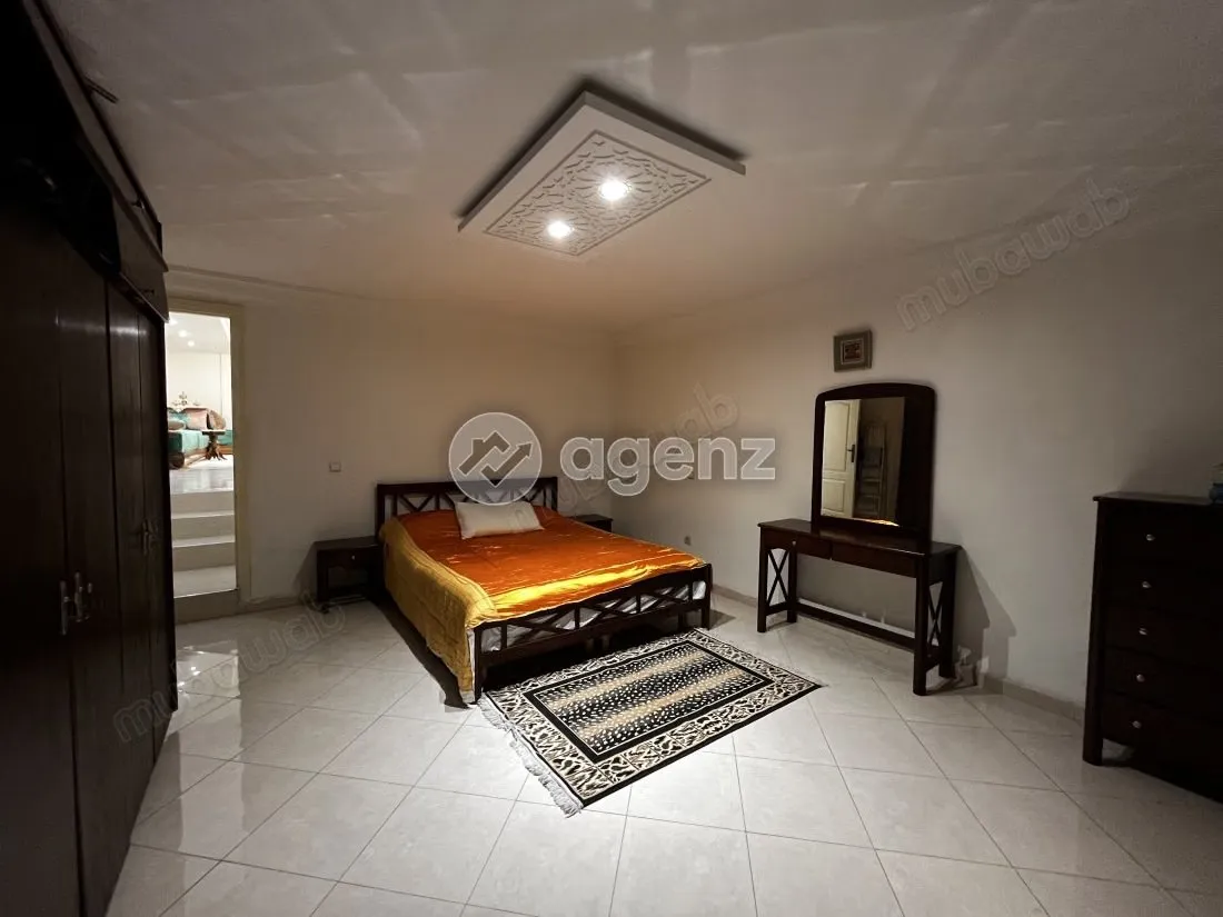 Duplex à vendre 206 m², 3 chambres 
Oulfa 
Casablanca - الدار البيضاء (2)