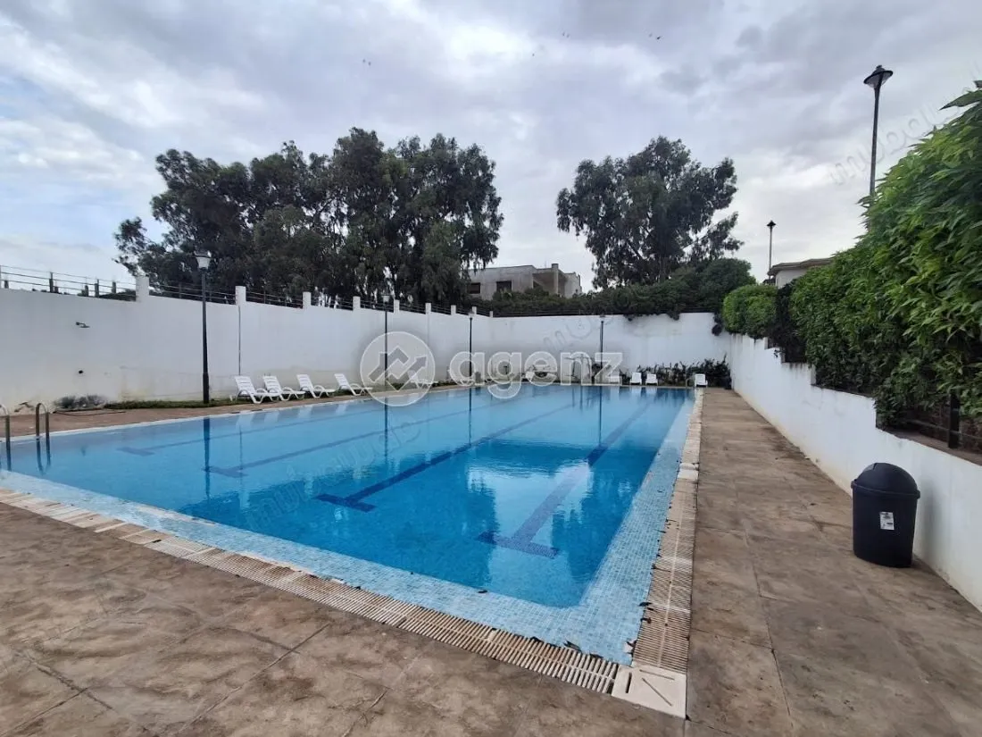 Appartement à vendre 103 m², 2 chambres 
Autre Dar Bouazza - دار بوعزة (2)