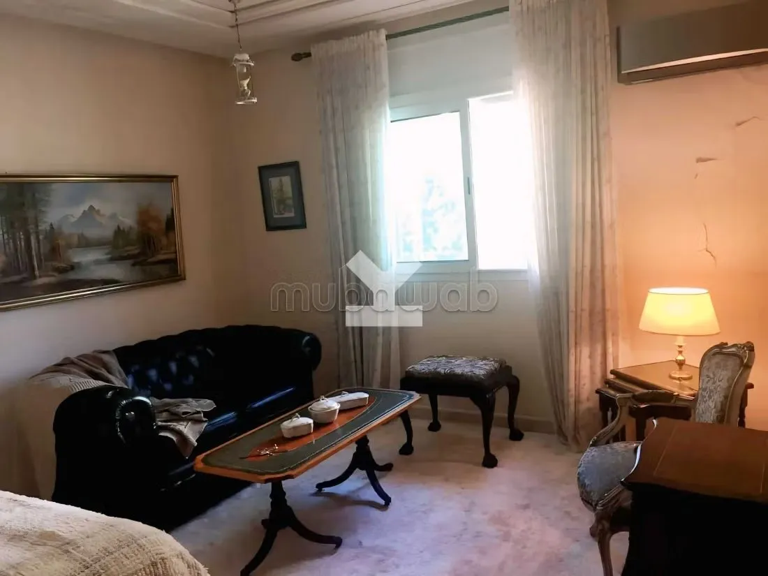 Appartement à Vendre de 214.0 m² à Rabat, Riyad - الرباط (3)