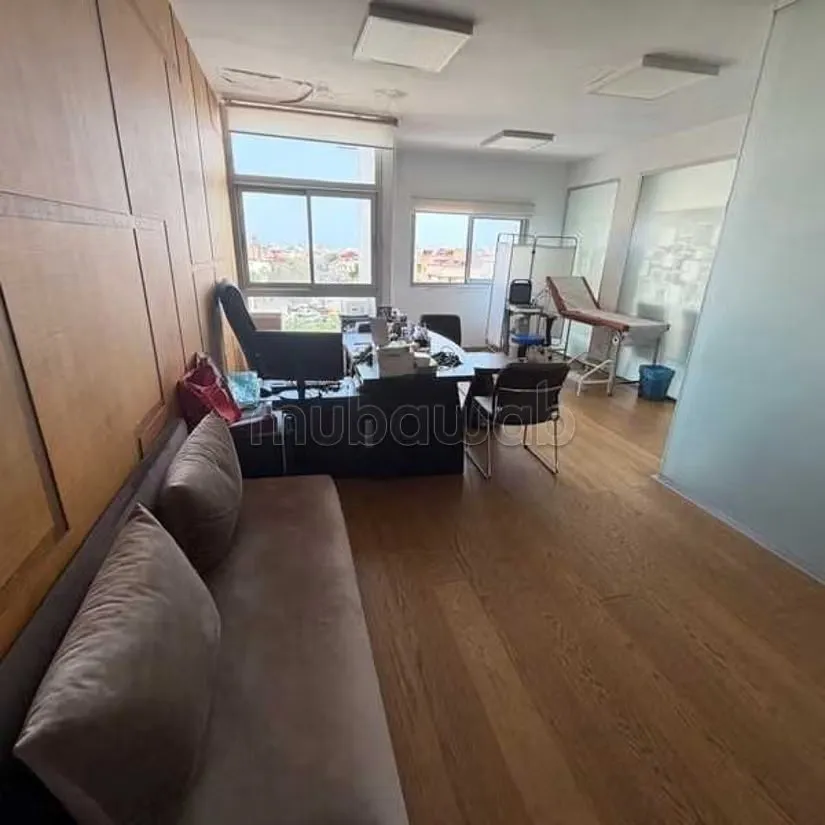 Appartement à Vendre de 92.0 m² à Rabat, Al Kamra - الرباط (3)