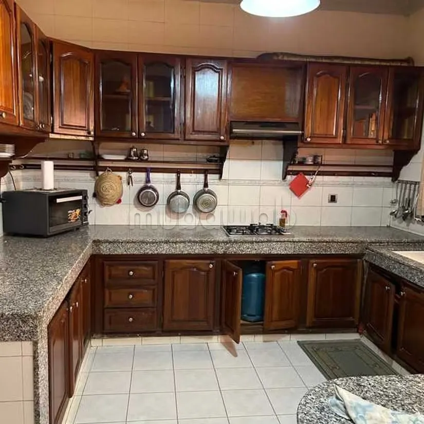 Appartement à Vendre de 315.0 m² à Rabat, Haut Agdal - الرباط (3)