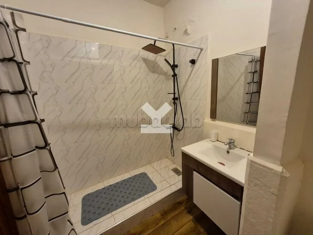 Appartement à Vendre de 104.0 m² à Marrakech, Gueliz - مراكش (2)