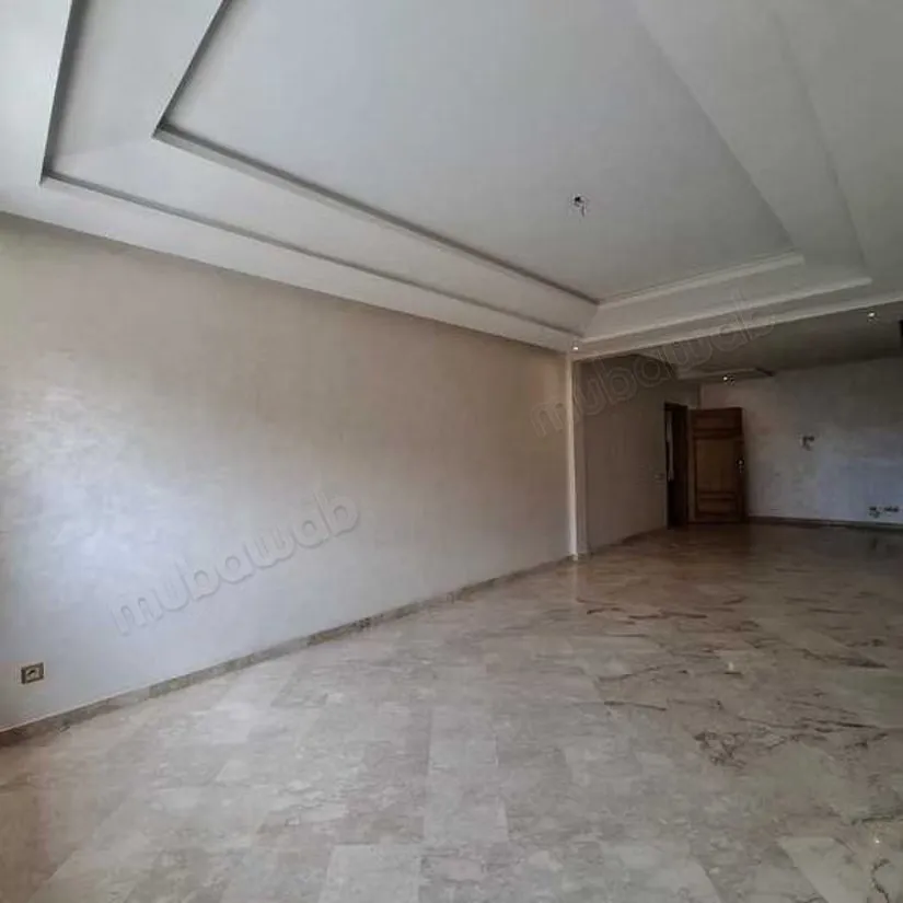 Appartement à Vendre de 130.0 m² à Casablanca, Californie - الدار البيضاء (3)