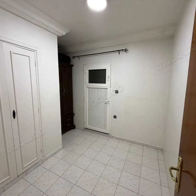 Appartement à Vendre de 201.0 m² à Casablanca, Ibn Tachfine - الدار البيضاء (3)