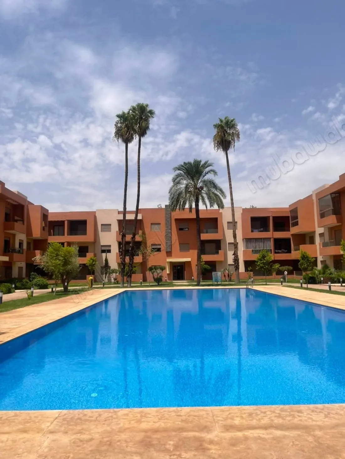 À LOUER: bel appartement 3 chambres meublé à Targa - مراكش