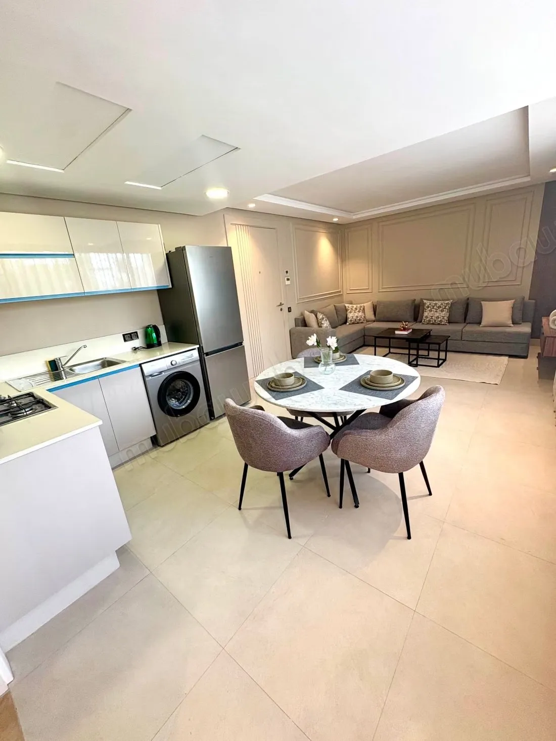 En Location Meublé: Magnifique Studio en Location Meublé Neu... - الدار البيضاء