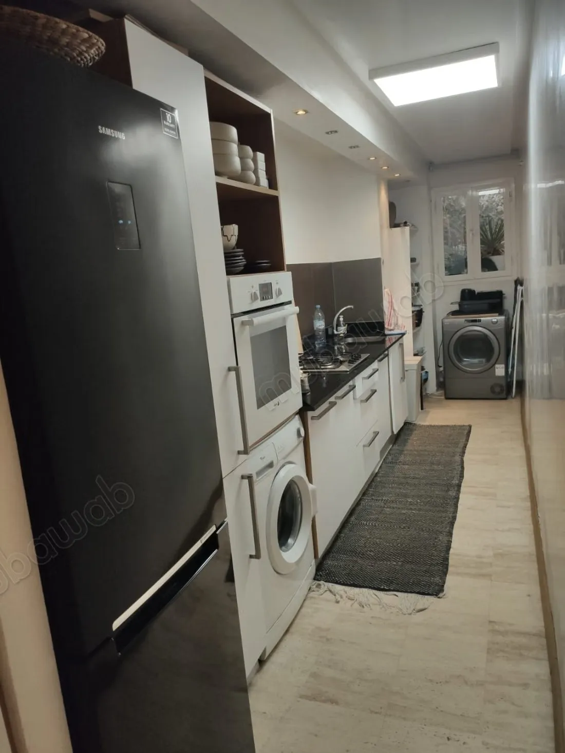 Location appt vide ou meuble 
ain diab - الدار البيضاء