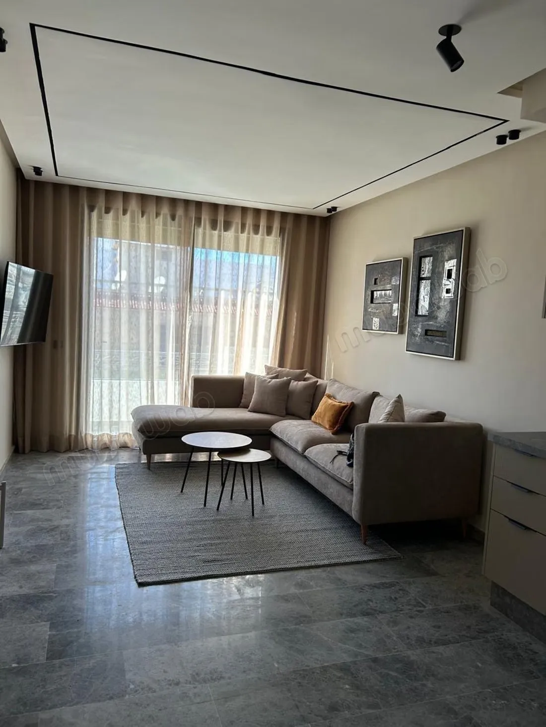 Louez cet appartement à Les Hôpitaux. 1 Pièce. Bien meublé - الدار البيضاء