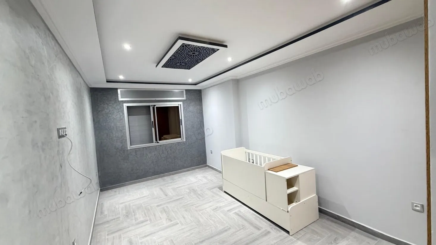 Appartement vide neuf a louer à Moujahidin 
3 chambres - طنجة (3)