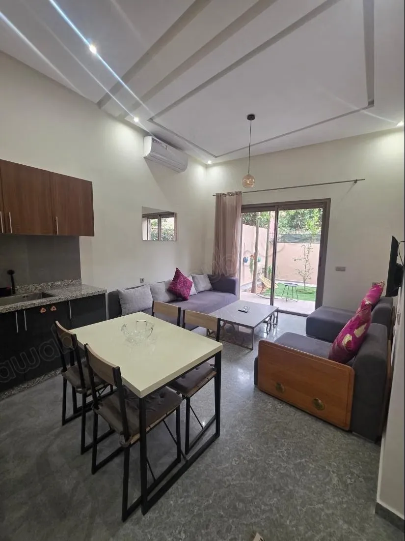 Louez cet appartement à targa. 
2 chambres agréables. 
Bien... - مراكش (3)