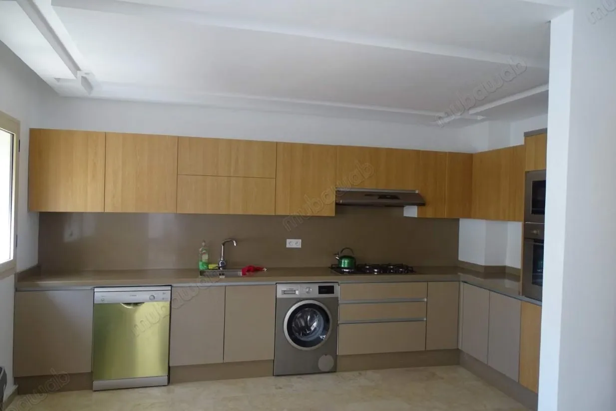RIAD TETOINE TETWAN 
Tanger Appartement à louer - طنجة (3)