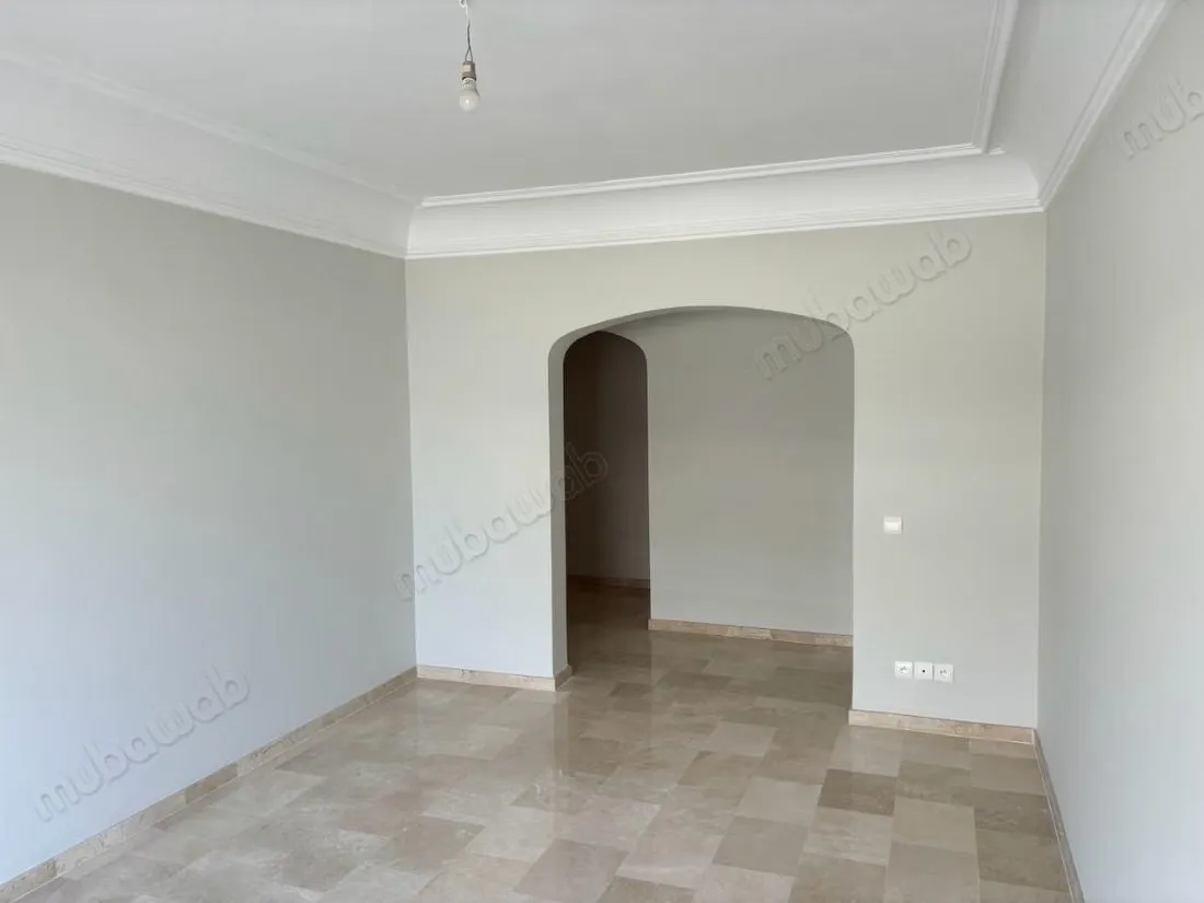 Appartement à louer à Racine. 3 chambres agréables. Parking... - الدار البيضاء (3)