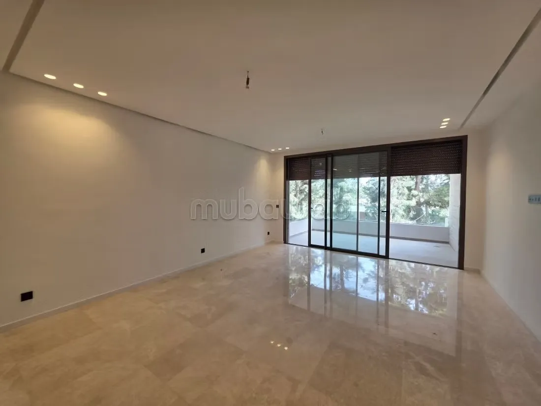 Appartement NEUF à l'orangerie 
Souissi - الرباط
