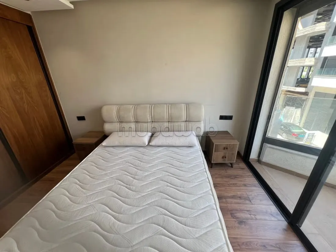 Loue Studio Meublé OASIS, Rd point Bachkou - الدار البيضاء (2)