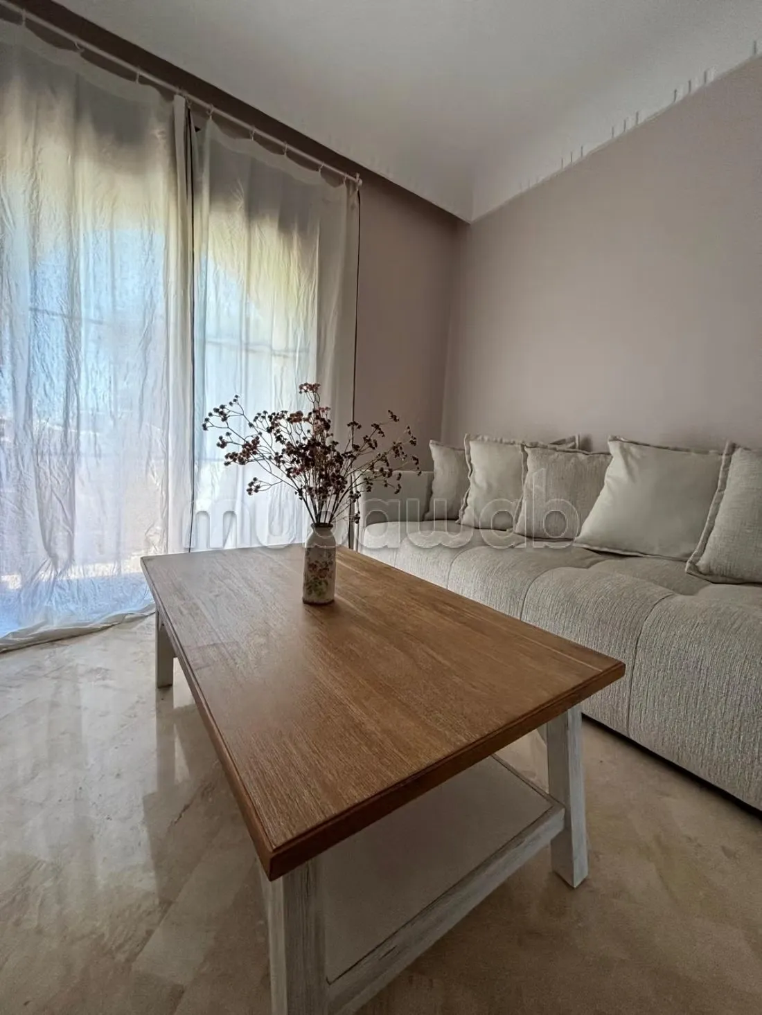 Appartement meublé en location longue durée dans une résiden... - مراكش (2)