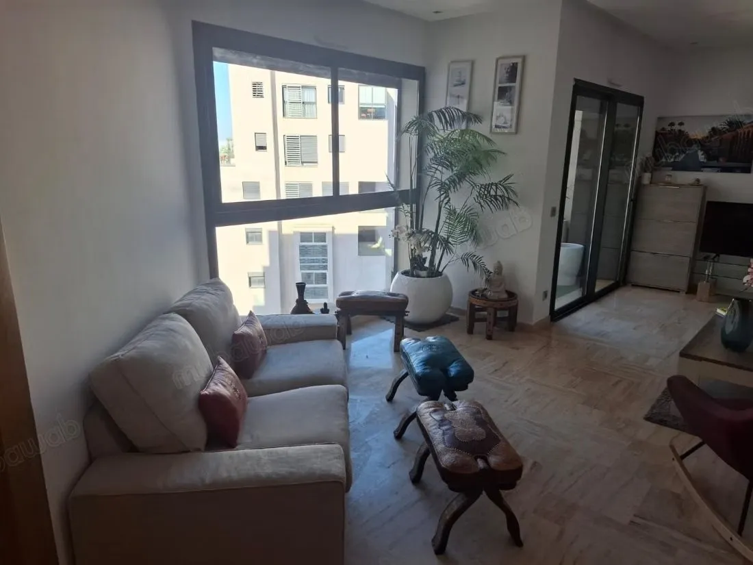 Très beau studio design de 70m2 à la location meublé à CFC - الدار البيضاء (2)