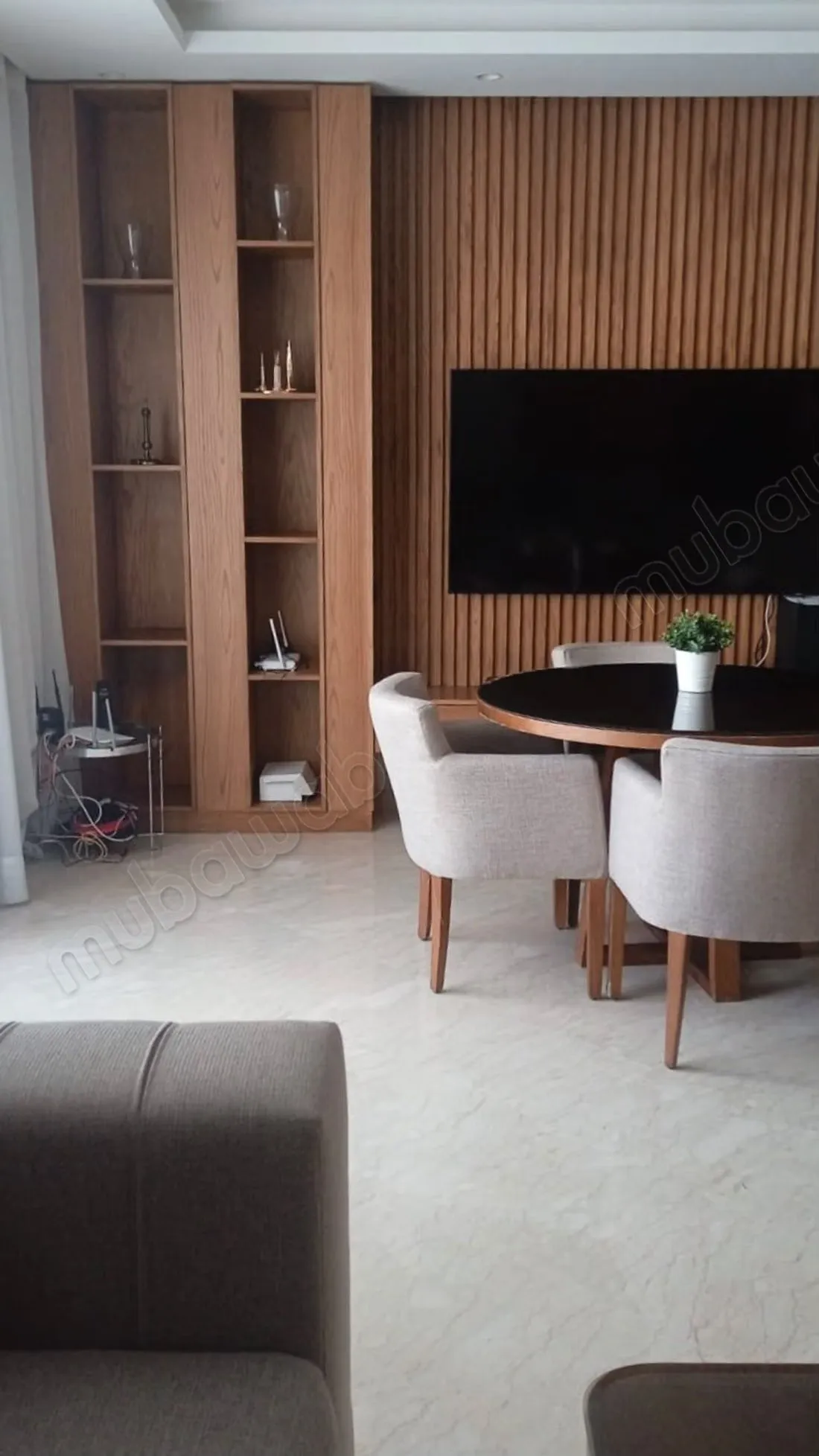 Racine – Très bel appartement meublé à louer - الدار البيضاء (3)