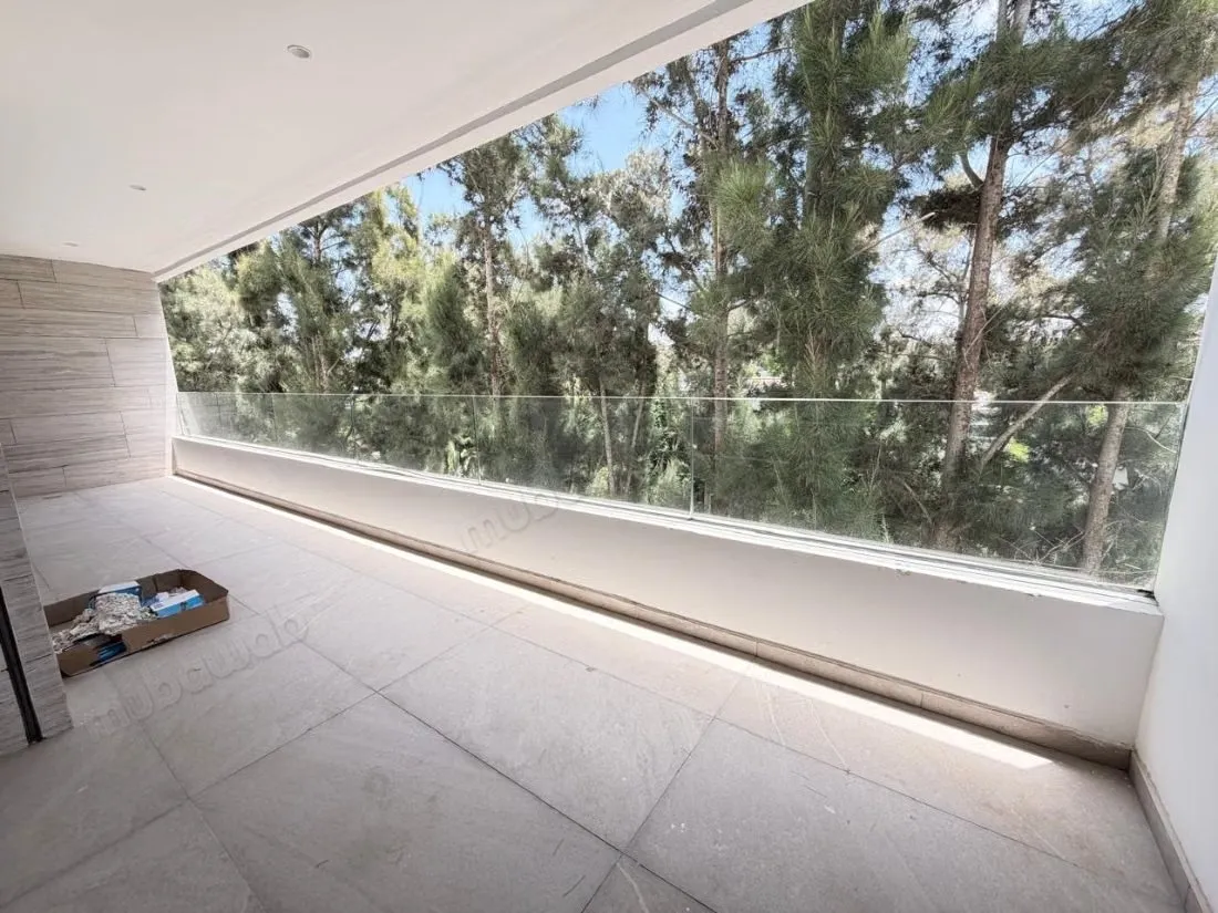 Louez cet appartement à souissi - الرباط