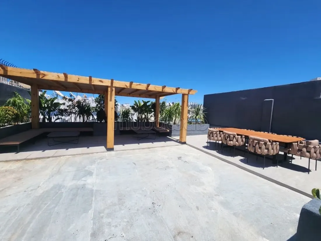 Rare Triplex plein Triangle d'or moderne ROOFTOP - الدار البيضاء