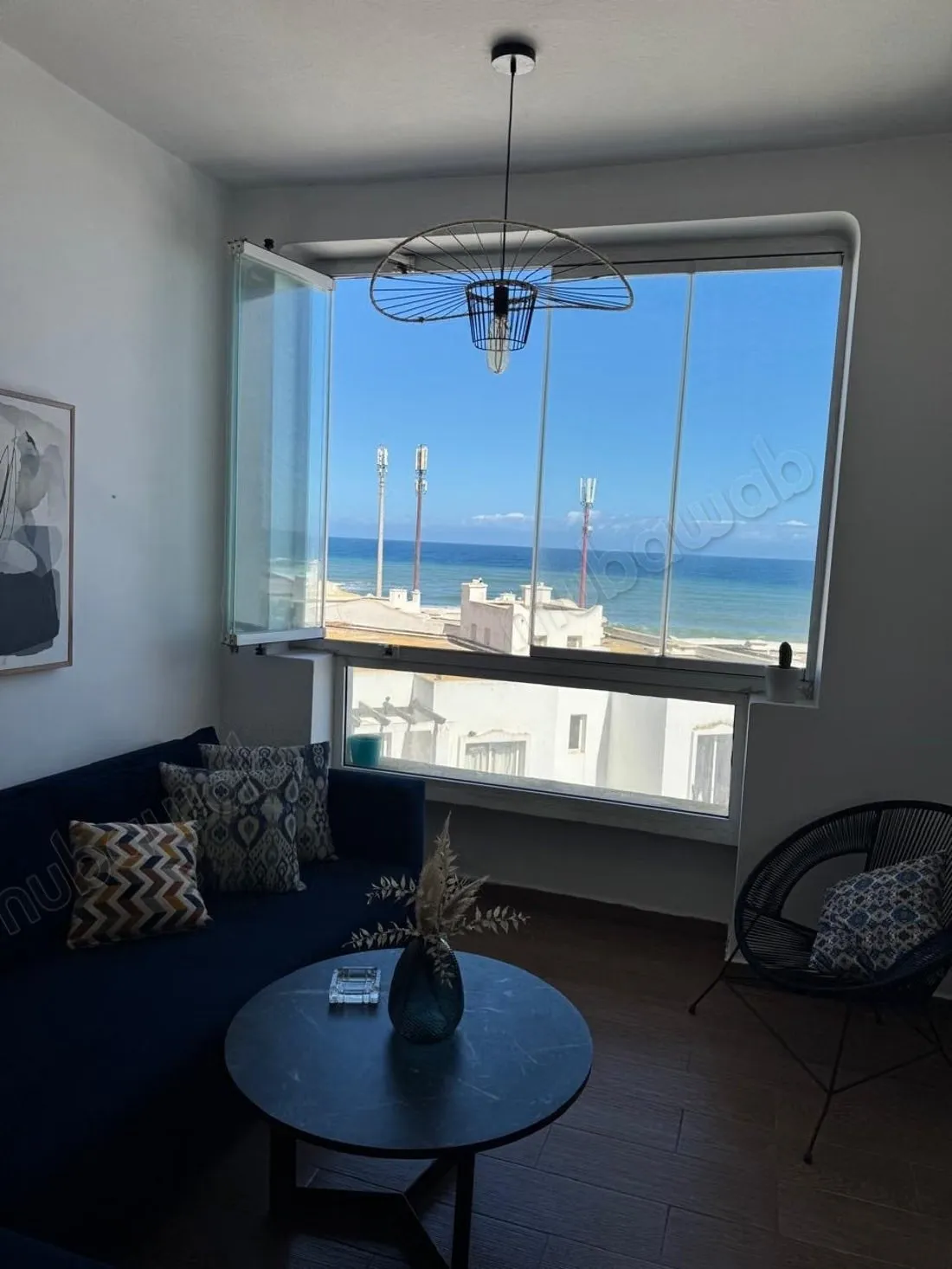 Bel appartement en location à Dar Bouazza. 3 pièces. Meublé - دار بوعزة (2)