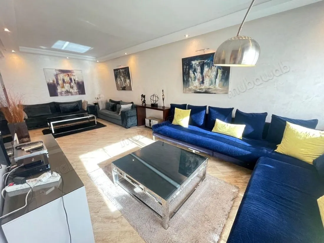 Très bel appartement 2 chambres de 100m2 à louer à quartier... - الدار البيضاء (2)