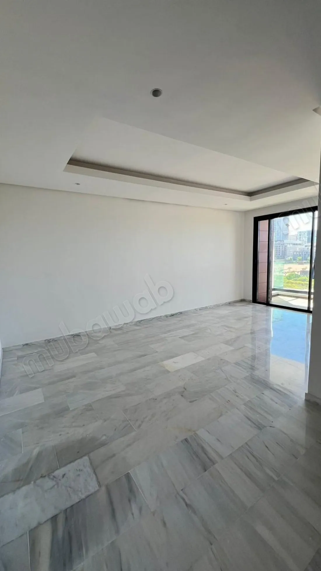 À CFC Apprt neuf à louer vue panoramique - الدار البيضاء (2)