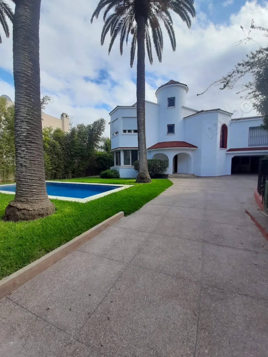 Villa à louer à anfa supérieur - الدار البيضاء (2)