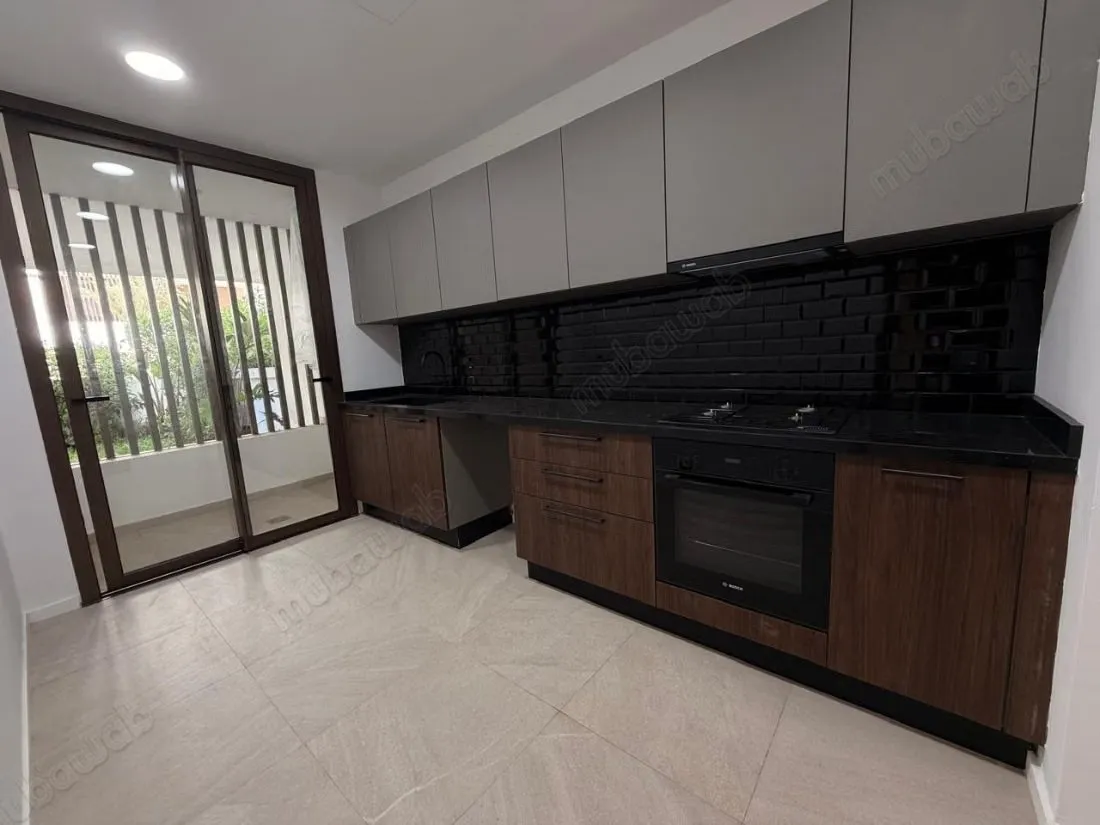 Très bel appartement en location à souissi - الرباط