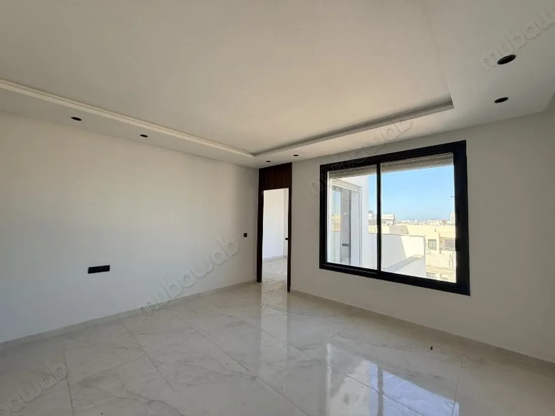 Studio à louer à L'OASIS - الدار البيضاء