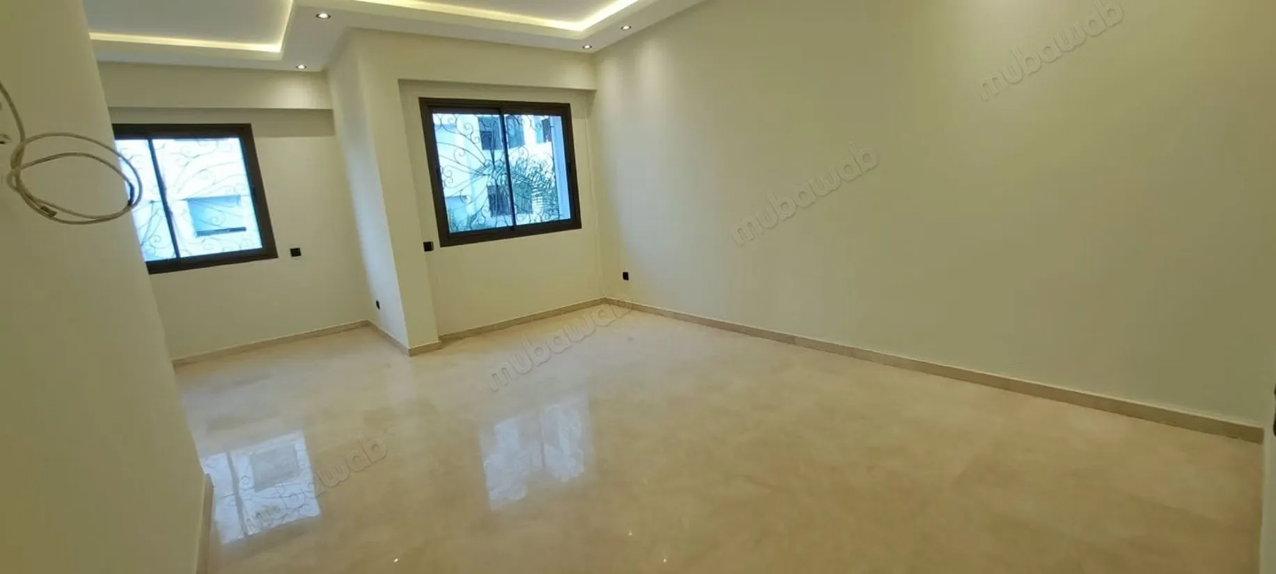 Beau 3 chambres a louer sur racine - الدار البيضاء