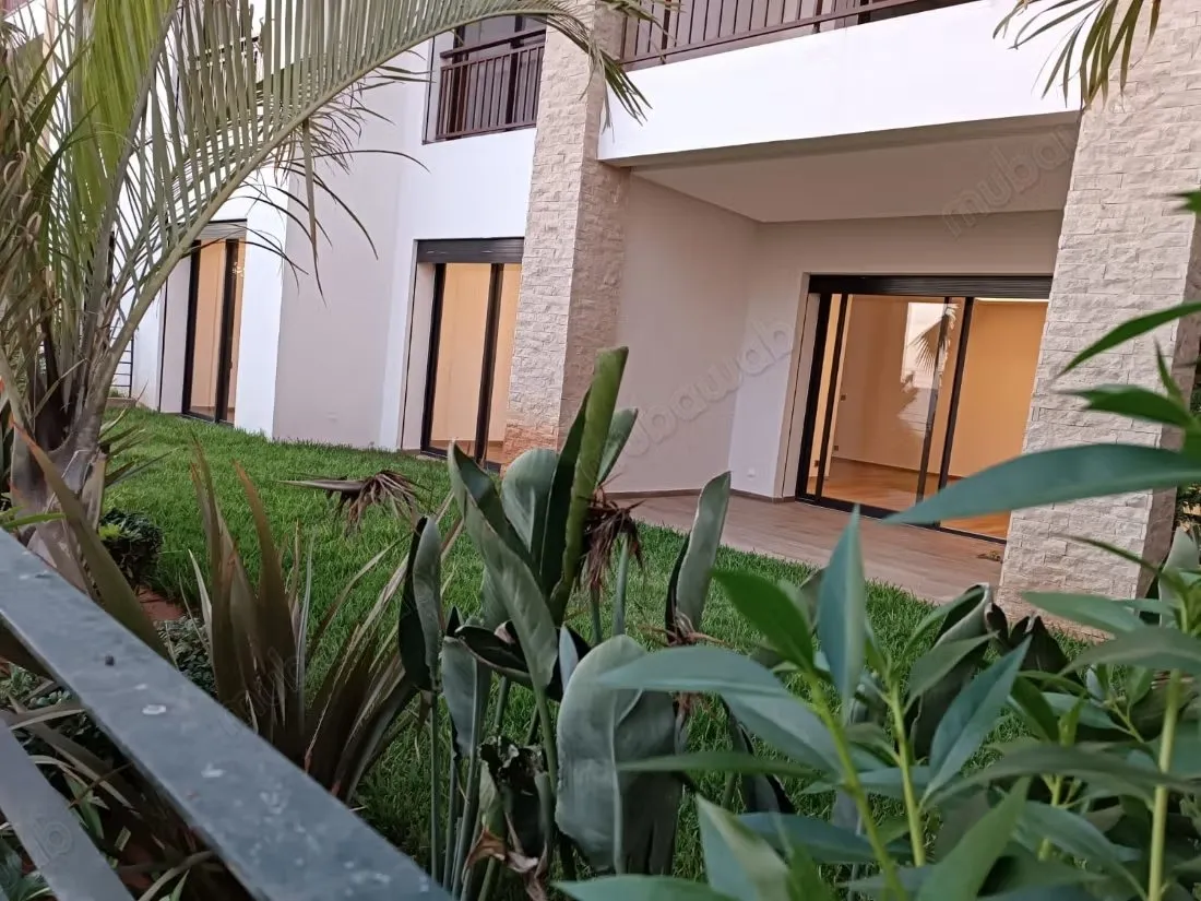 Rez de jardin premium à Dar bouazza Location - دار بوعزة