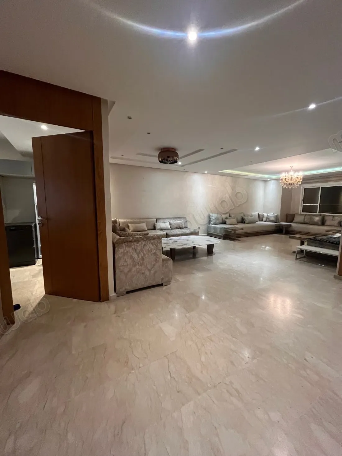 Magnifique appartement 3ch vide a louer 2 mars - الدار البيضاء