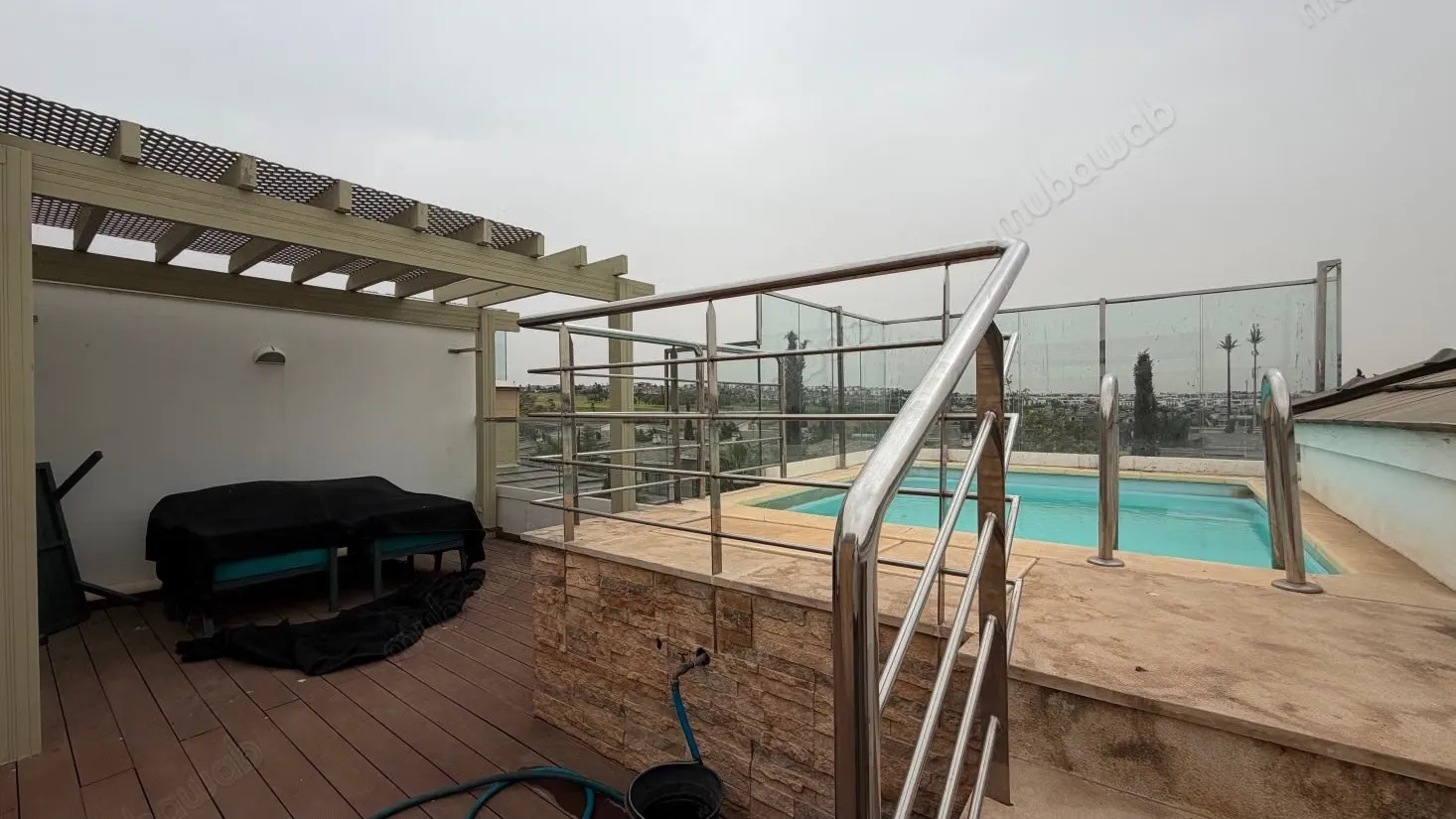 Appartement meublé de prestige avec solarium privatif - بوسكورة (2)