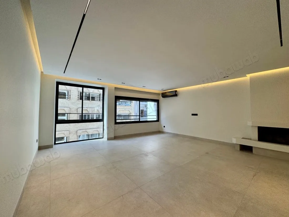 Molière – Très bel appartement à louer - الدار البيضاء (3)