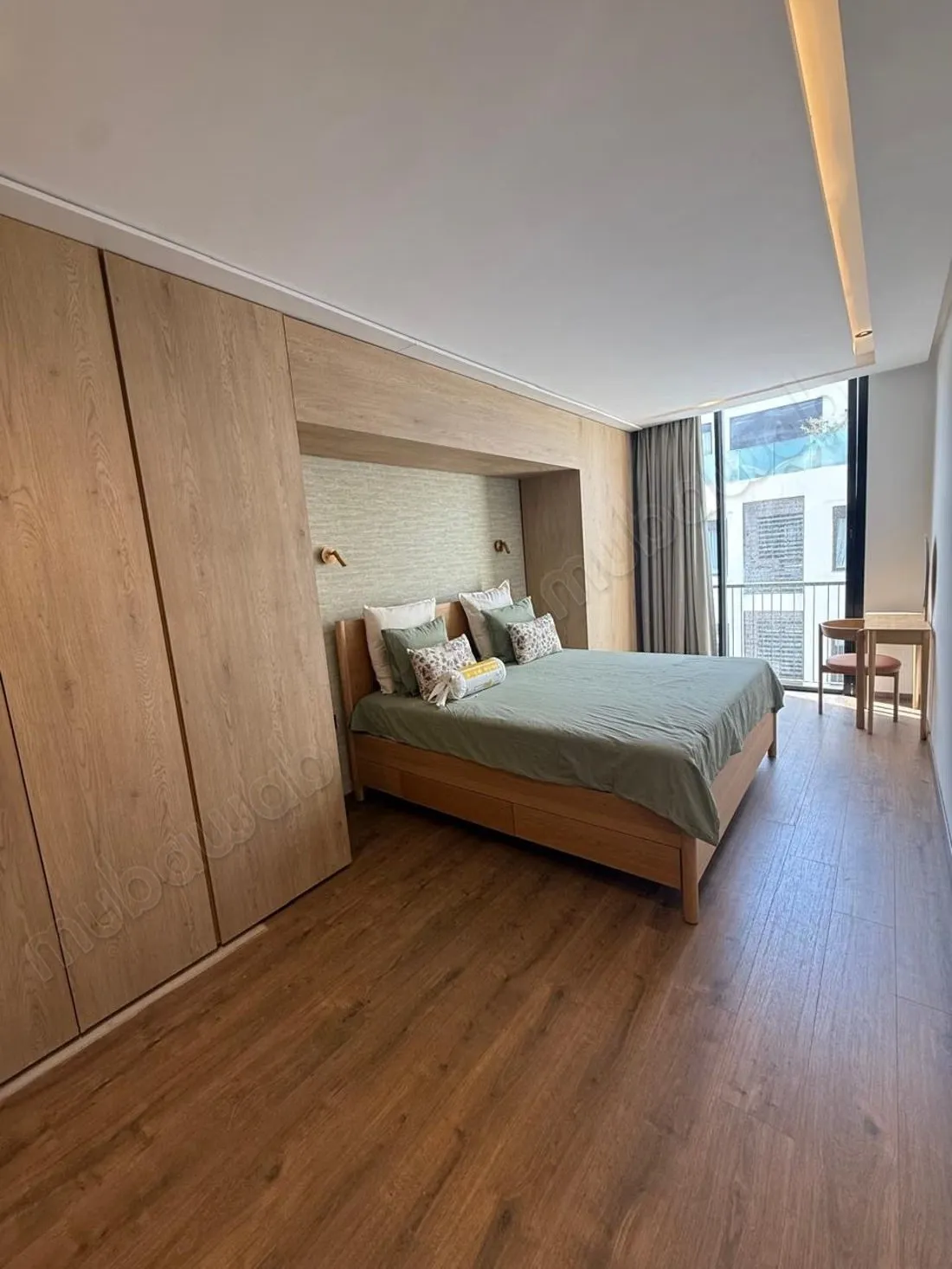 À louer – appartement neuf meublé, ferme bretonne - الدار البيضاء (2)