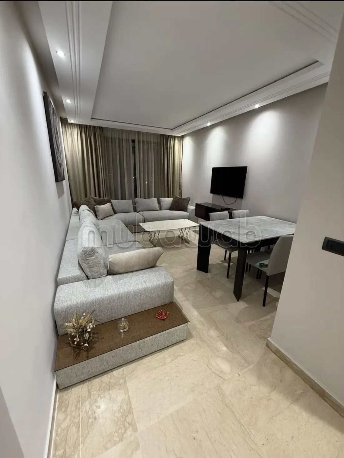 Bel appartement joliment meublé entièrement rénové en locati... - الدار البيضاء (3)