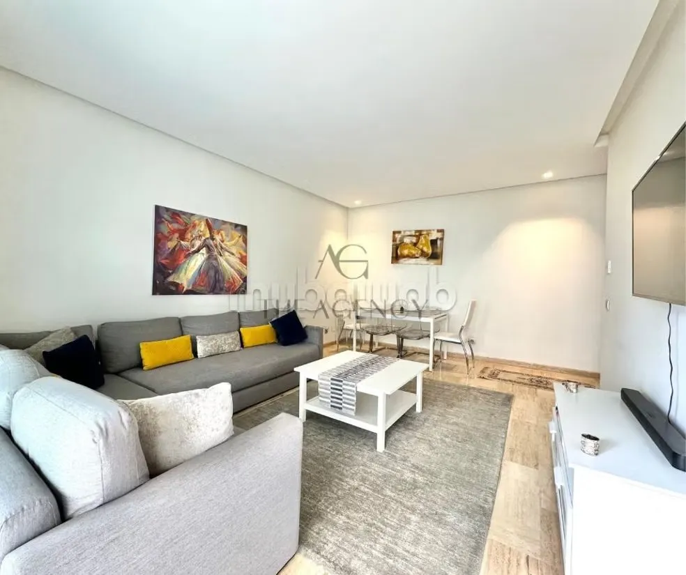 CFC Très bel appartement meublé à louer - الدار البيضاء (2)