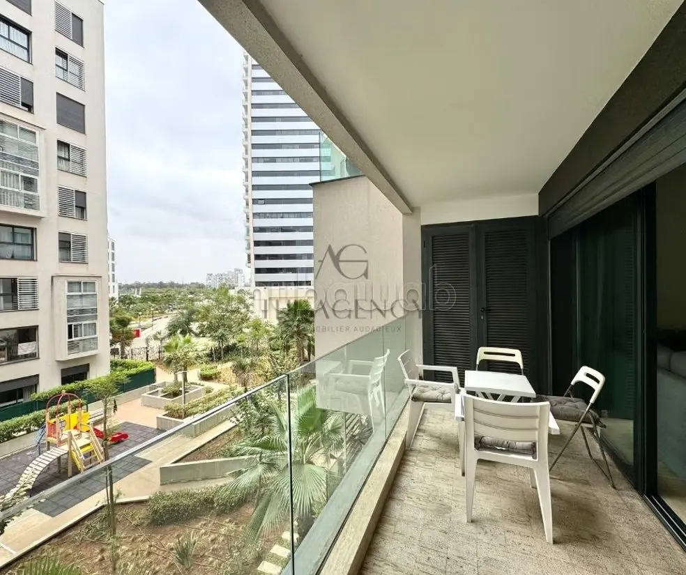 CFC Très bel appartement meublé à louer - الدار البيضاء (3)