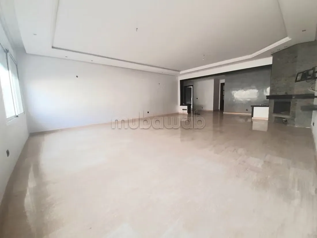 Superbe appartement à louer à 2mars - الدار البيضاء (2)