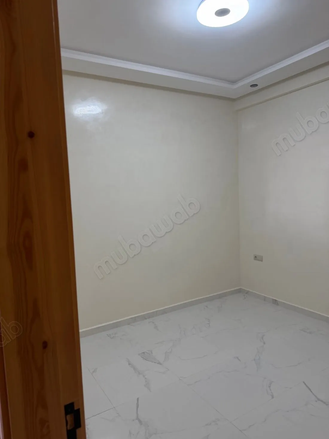 Appartement à louer à Hay Al Haouz. 3 belles chambres. Four... - مراكش (2)