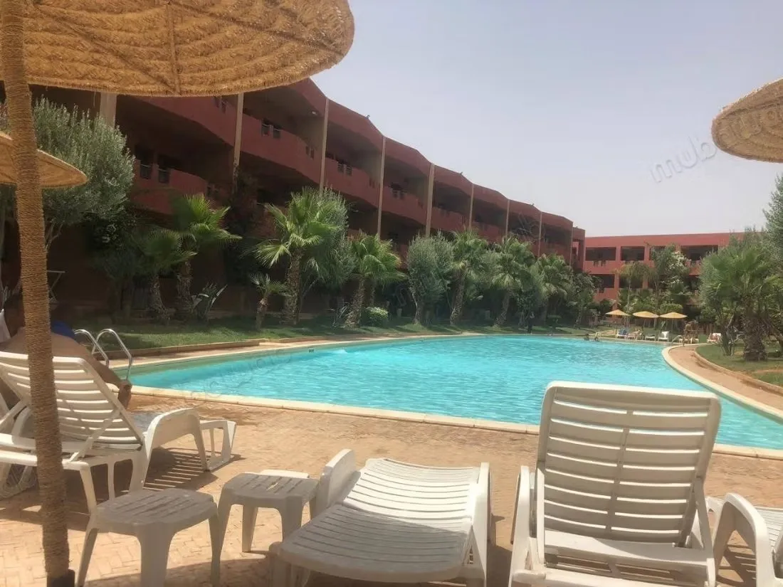 À LOUER Appartement T3 résidence avec Piscine - مراكش